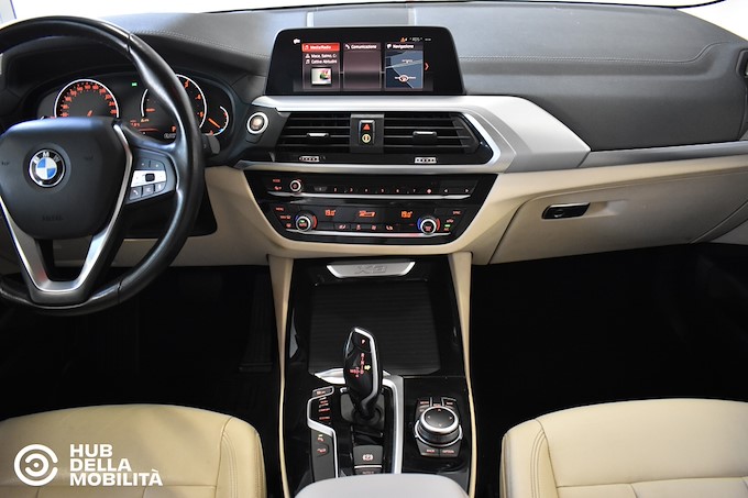 BMW X3 xDrive20d 48V Business Advantage